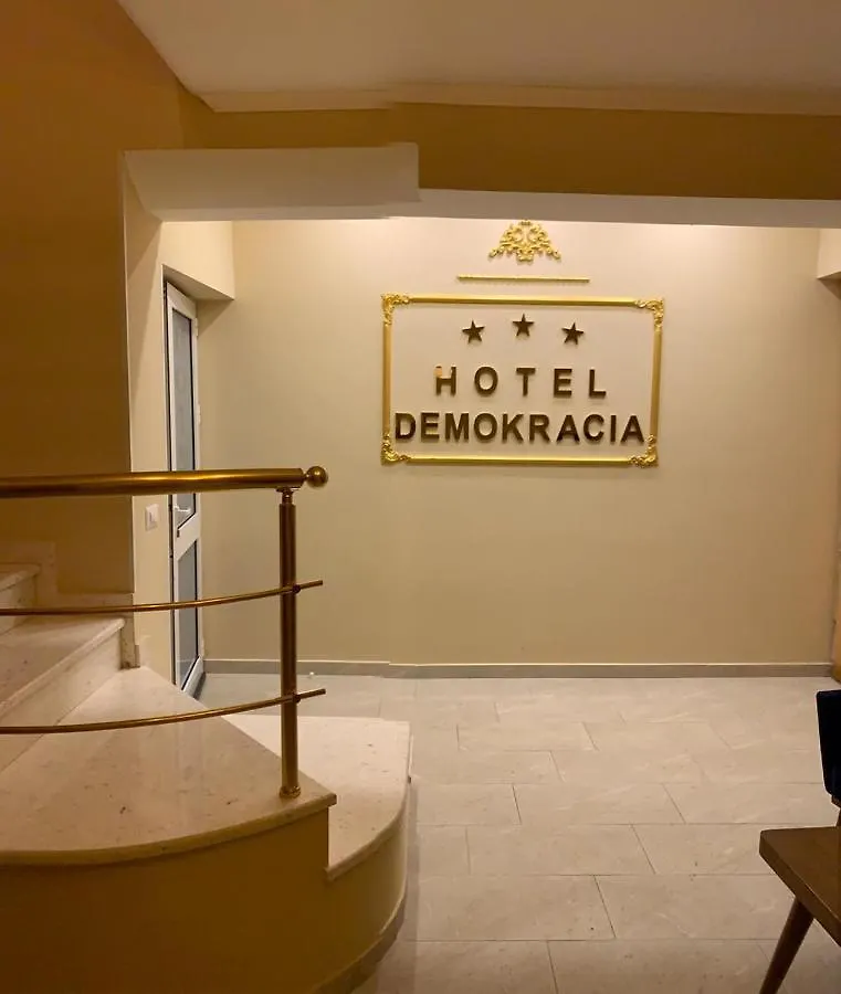 Hotel Demokracia Fushe-Arrez