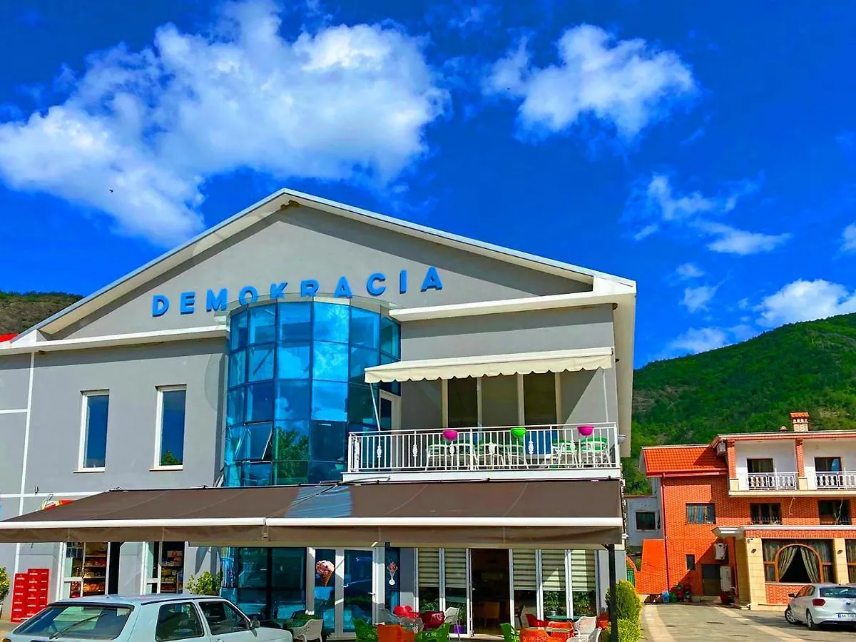 Hotel Demokracia Fushe-Arrez Albania